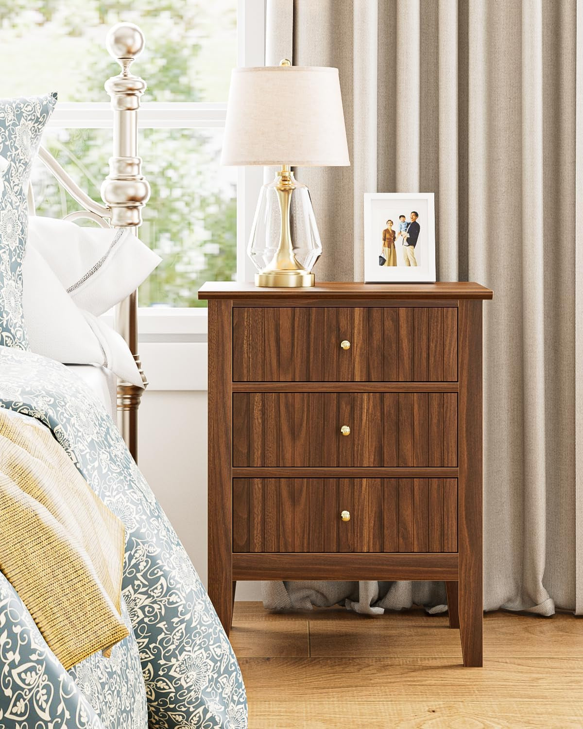 Night Stand, Fluted Nightstand Bedside Tall Farmhouse Nightstand with 3 Drawers,